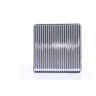ΕΞΑΕΡΙΩΤΗΣ A/C AUDI A3 1.2,1.4 TSI <12 245X236X56 NISSENS
