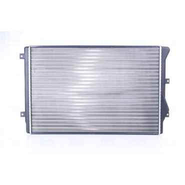 ΨΥΓΕΙΟ ΝΕΡΟΥ AUDI A3 1.8 TFSI <12 650X452X32 NISSENS